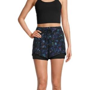 Avia Activewear Women's Running Shorts with Bike Liner
Size S 4/6